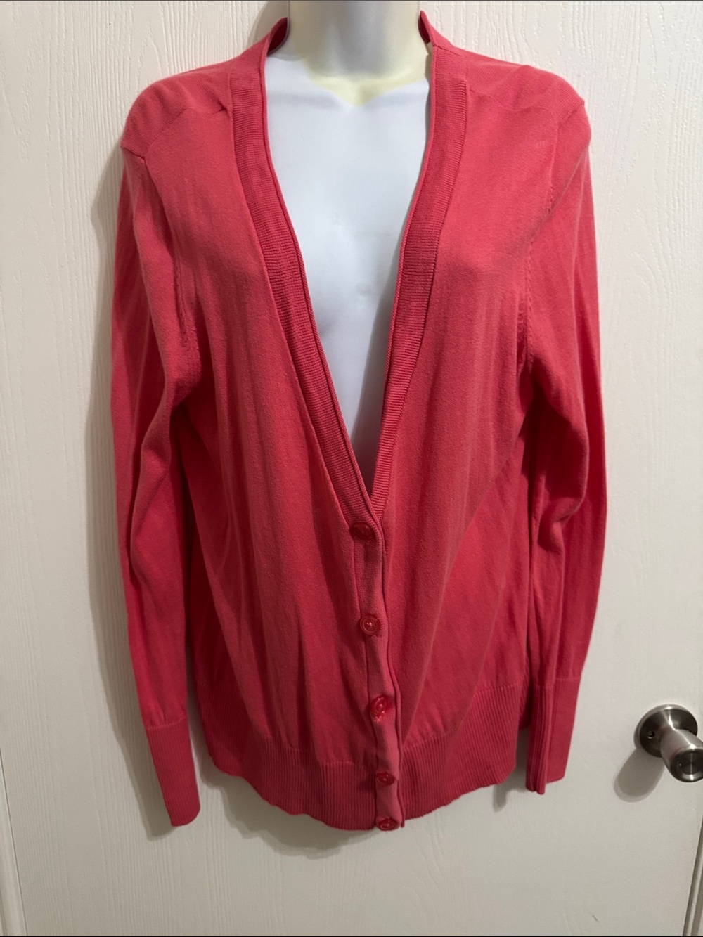 St. John’s Bay Cardigan Knit Sweater Long Sleeve Pink/Salmon Color Women’s XL‎